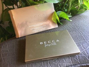 Becca Champagne Glow Palette 