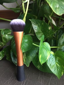 Real Techniques Expert Face Brush 