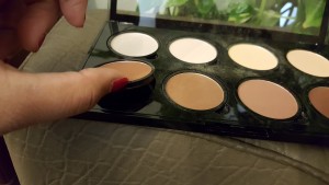 Highlight & Contour Pro Palette