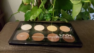 Highlight & Contour Pro Palette