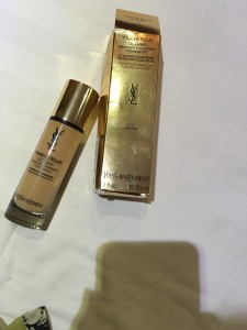 YVES Saint Laurent Touche Eclat 