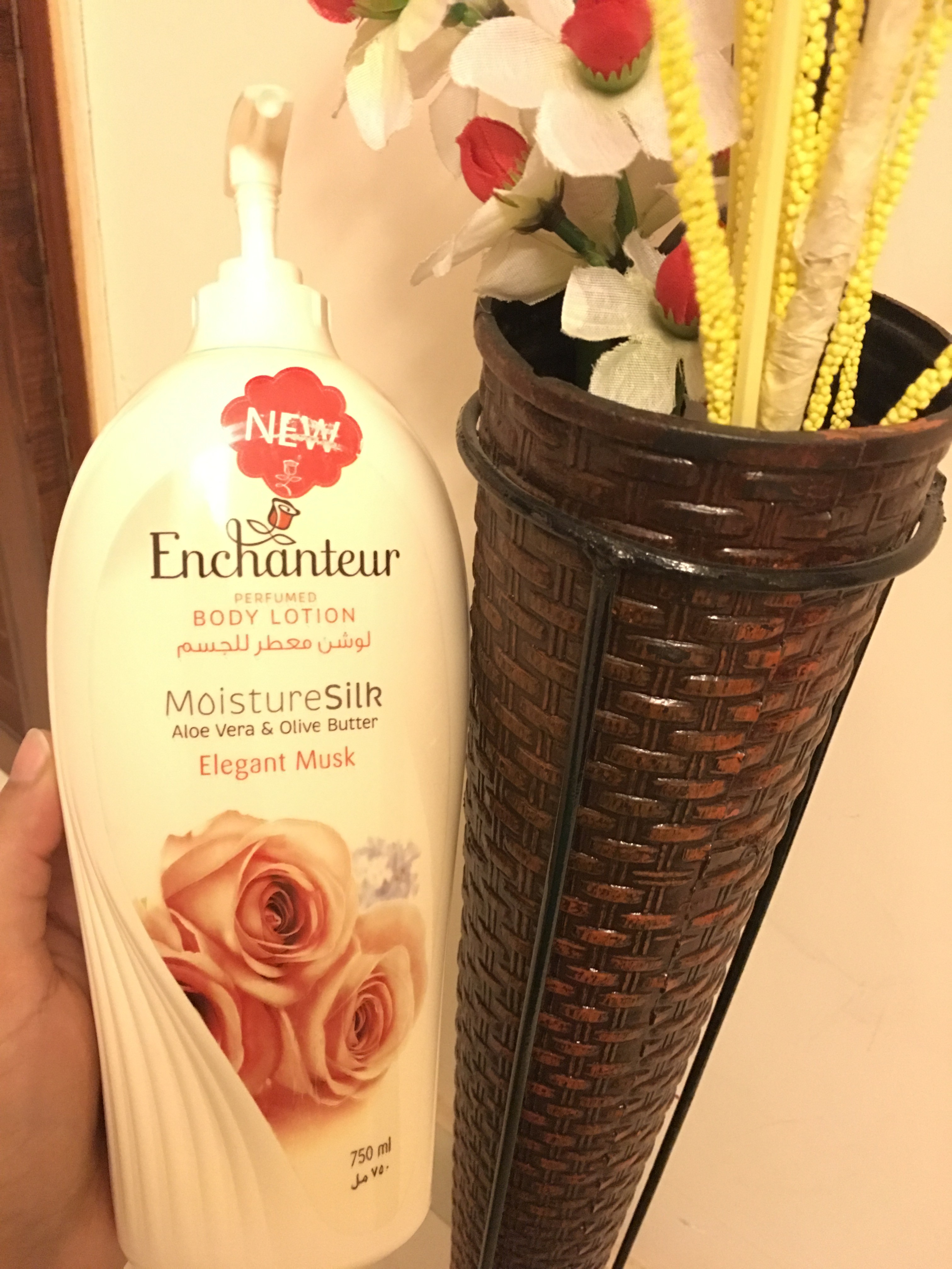 Enchanteur Elegant Musk Lotion