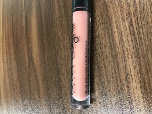 NYX Lip Lingerie in Ruffle Trim