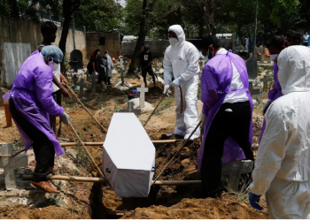 Hospital Fire Kills 18 in India