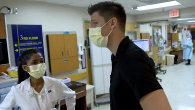 Florida sees COVID-19 surge in emergency rooms, near last winter's peaks