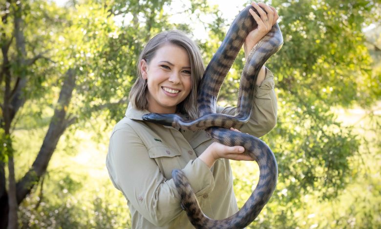 After 13 Years of Endometriosis Pain, Bindi Irwin Finds True Healing
