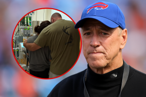 Bills Legend Jim Kelly Gets Emotional in New Role – Heartfelt Updates on Grandson’s Struggles