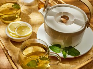 How to Make Lemon Balm Tea for Weight Loss