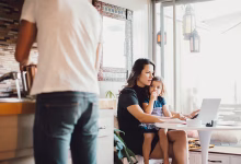 26 Adult Behaviors That Stem From Not Feeling Loved as a Kid