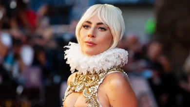 Lady Gaga Impersonator Balances Fame and Medicine Studies at OCOM