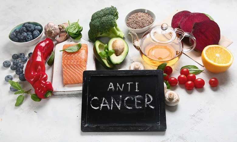 Top Cancer Expert Reveals 5 Foods That May Help Starve Tumors Naturally